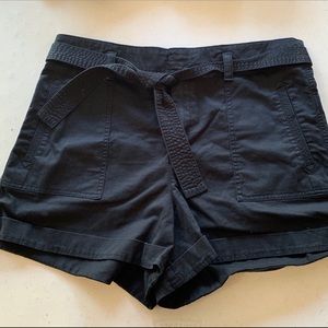 GAP Highwaisted black khaki shorts